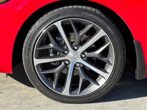 Certified 2023 Honda Civic Touring image 32