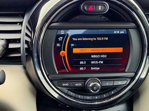 Used 2021 MINI Cooper SE w/ 6.5" Touchscreen Package image 19