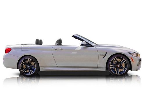 Used 2015 BMW M4 Convertible image 2