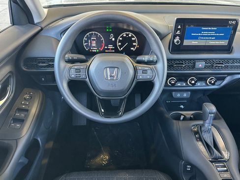 New 2026 Honda HR-V LX image 15