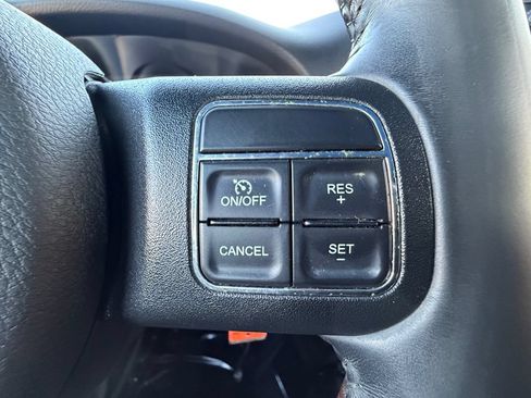 Used 2017 Jeep Wrangler Unlimited Sport w/ Connectivity Group AWD/4WD image 23