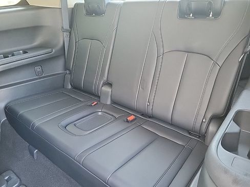 Used 2023 INFINITI QX60 Luxe w/ Cargo Package AWD/4WD image 16