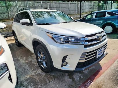 Used 2018 Toyota Highlander Limited Platinum