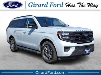 Used 2025 Ford Expedition Active video 1