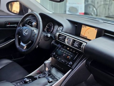 Used 2014 Lexus IS 250 AWD w/ Navigation Package image 19