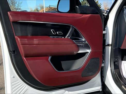 New 2026 Land Rover Range Rover SE AWD/4WD image 10
