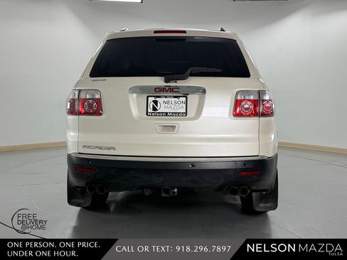 Used 2011 GMC Acadia SLT FWD image 7