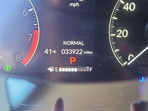 Certified 2024 Honda HR-V LX image 13