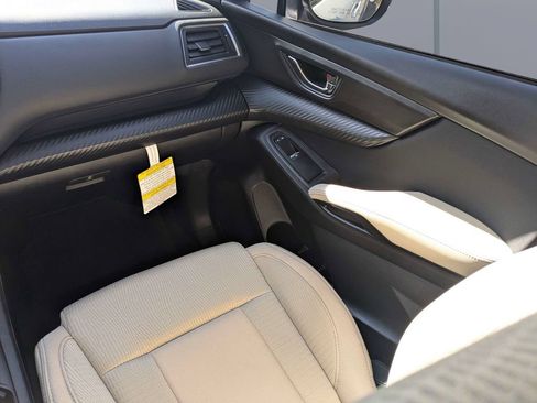 Certified 2025 Subaru Ascent Premium AWD/4WD image 18
