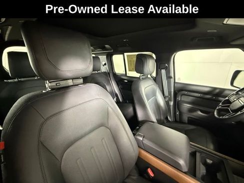 Used 2023 Land Rover Defender 110 X image 34