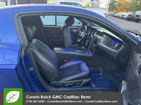 Used 2013 Ford Mustang GT Premium w/ Electronics Pkg RWD image 31