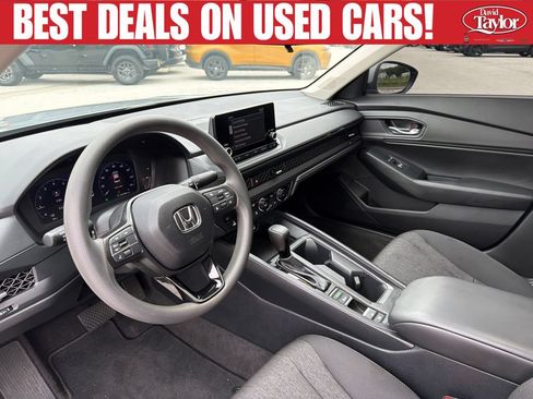 Used 2024 Honda Accord EX image 12