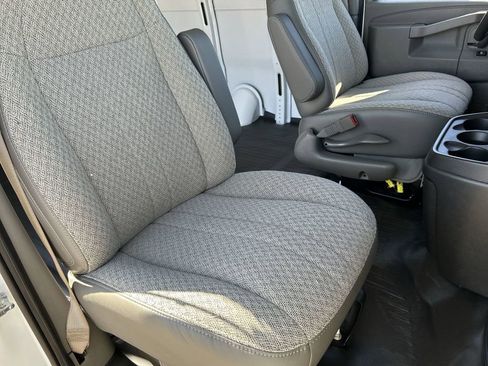 New 2025 GMC Savana 2500 w/ Driver Convenience Package RWD image 26