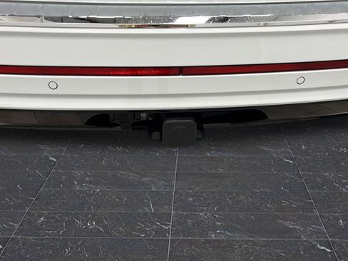 Used 2022 Volkswagen Atlas SEL Premium AWD/4WD image 42