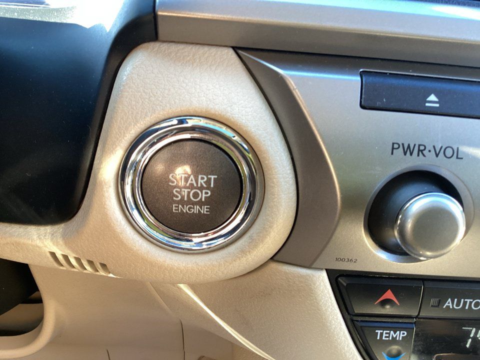 Used 2014 Lexus ES 350 w/ Luxury Package FWD image 24