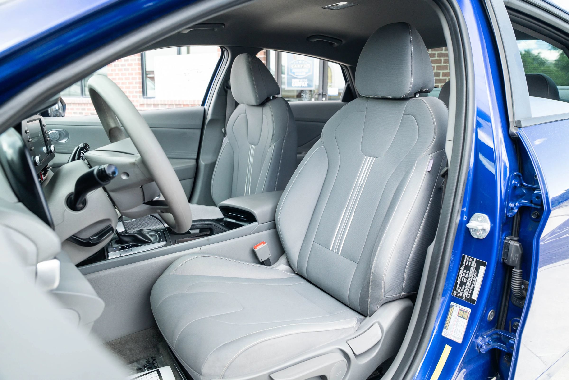 Used 2021 Hyundai Elantra SEL FWD image 17