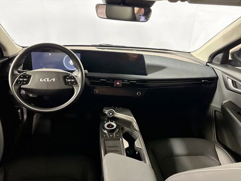 Certified 2024 Kia EV6 Light AWD/4WD image 13