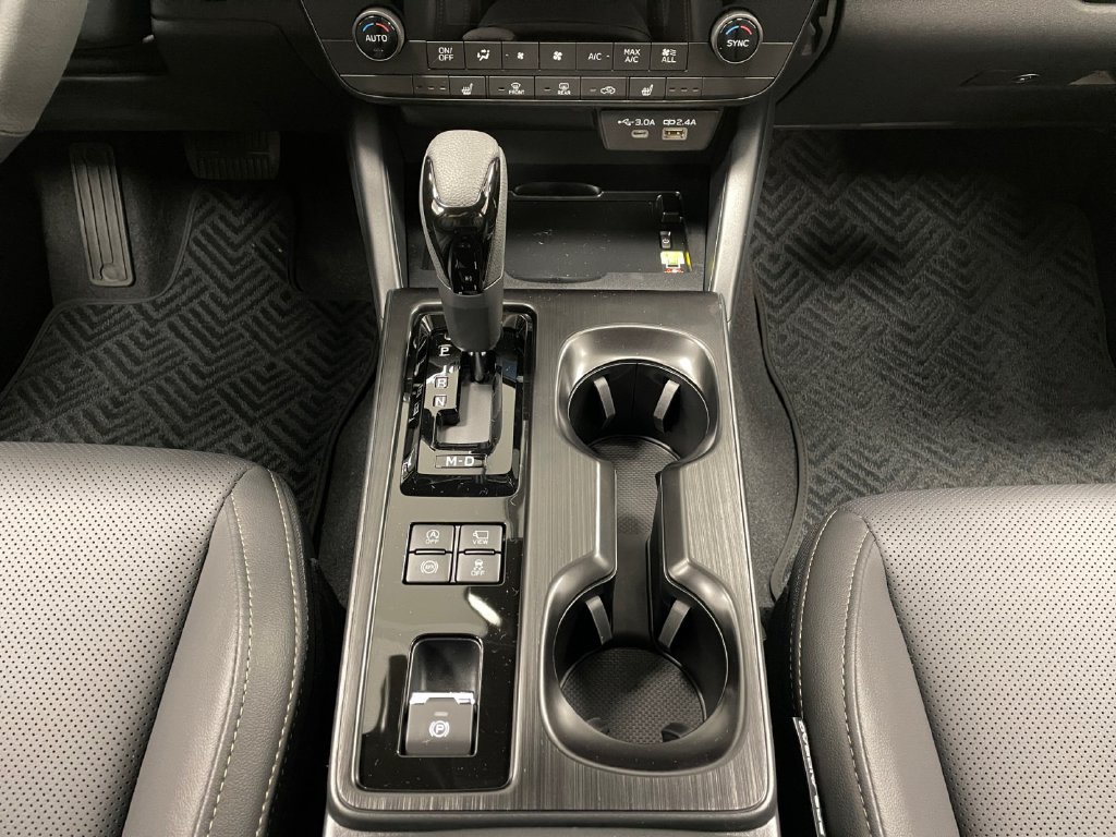 New 2026 Subaru Outback Limited XT AWD/4WD image 12