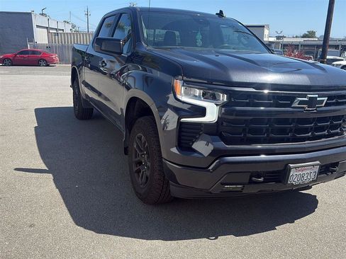 Used 2023 Chevrolet Silverado 1500 RST w/ Convenience Package II AWD/4WD image 7