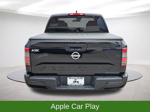 Used 2025 Nissan Frontier SV image 6