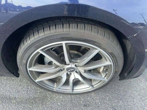 Used 2023 Genesis G70 2.0T image 17