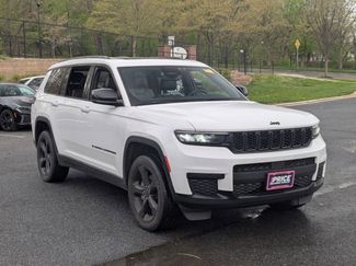Used 2023 Jeep Grand Cherokee L Laredo video 3