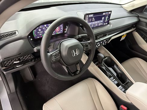 New 2026 Honda Accord EX-L image 4