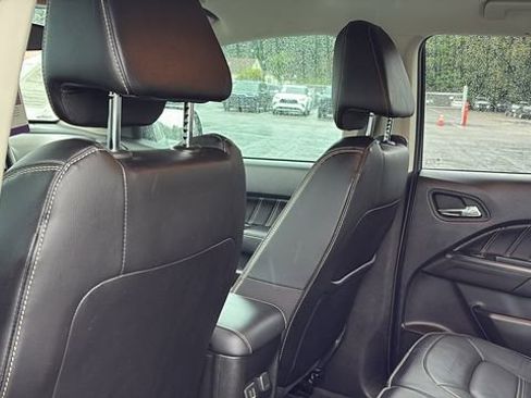 Used 2021 GMC Canyon Denali image 23