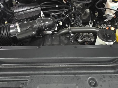 Used 2021 Ford F350 XLT w/ XLT Premium Package AWD/4WD image 15
