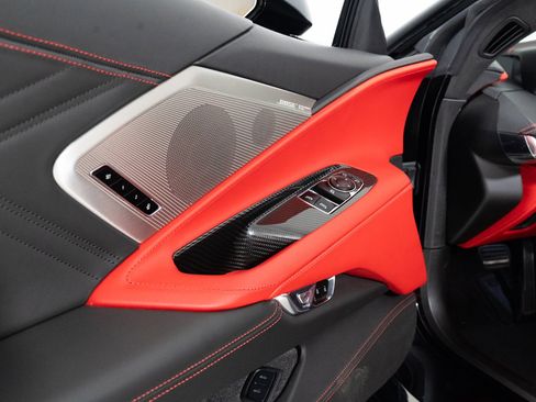 Used 2023 Chevrolet Corvette Z06 image 19