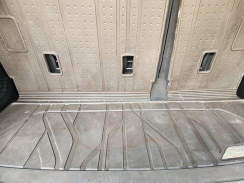 Used 2021 Chevrolet Tahoe Z71 image 35