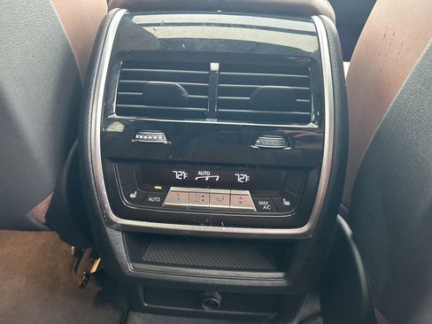 Used 2019 BMW X5 xDrive40i w/ Convenience Package image 19