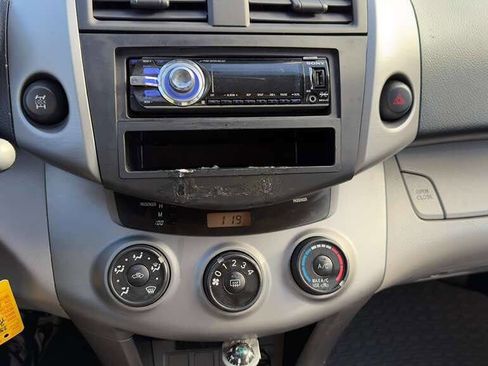 Used 2006 Toyota RAV4 4WD image 15