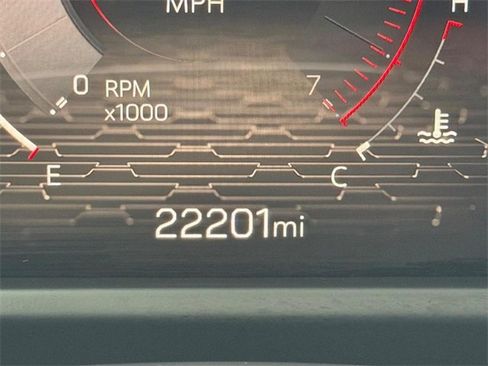 Used 2024 GMC Acadia Elevation w/ Black Edition image 21