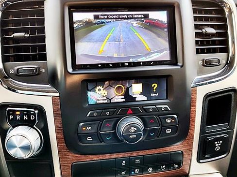 Used 2014 RAM 1500 Laramie image 20