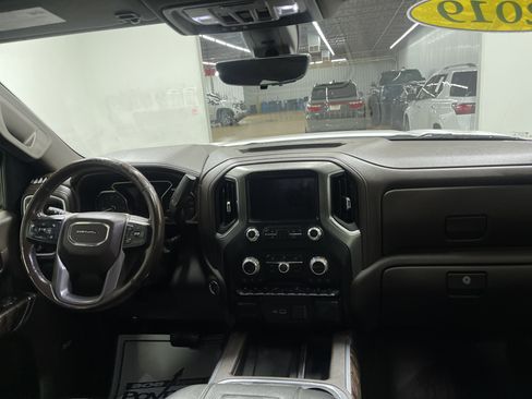Used 2019 GMC Sierra 1500 Denali w/ Denali Ultimate Package AWD/4WD image 22