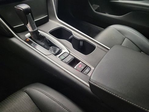 Used 2021 Honda Accord Sport image 26