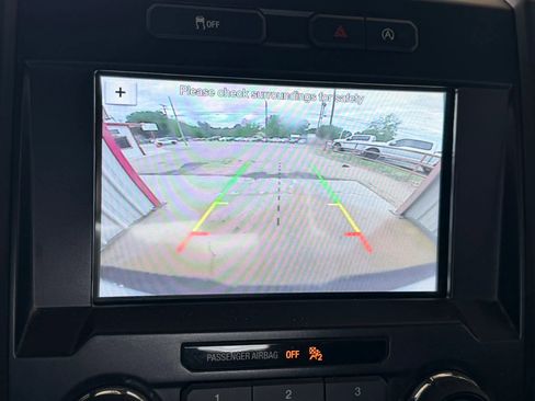 Used 2018 Ford F150 XL w/ Equipment Group 101A Mid image 11