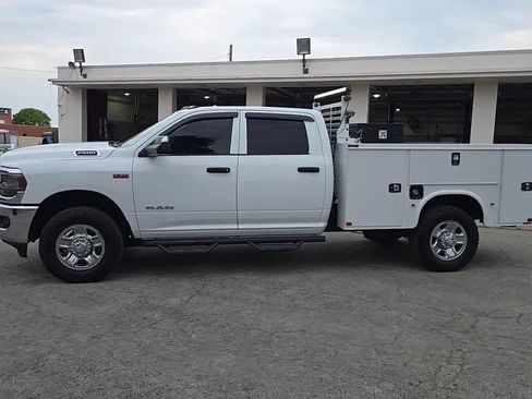 Used 2022 RAM 2500 Tradesman AWD/4WD image 2