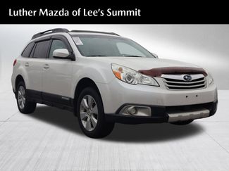 Used 2011 Subaru Outback 2.5i Limited w/ PWR Moonroof Pkg AWD/4WD video 1