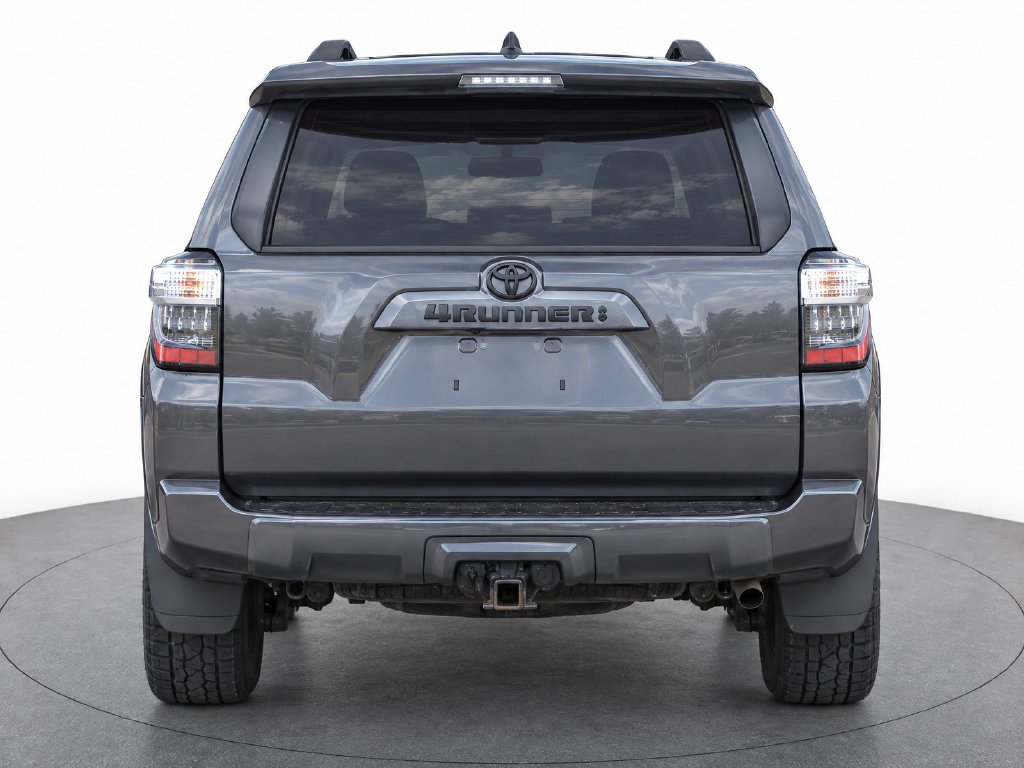 Certified 2022 Toyota 4Runner SR5 AWD/4WD image 7
