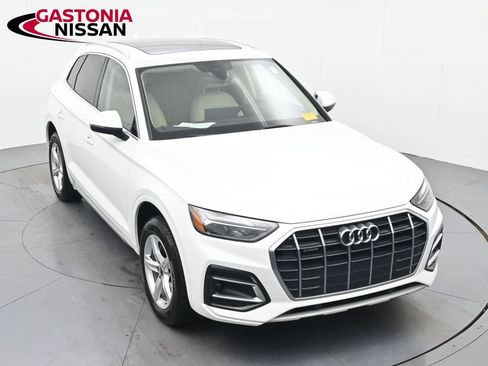 Used 2023 Audi Q5 2.0T Premium w/ Convenience Package AWD/4WD image 26