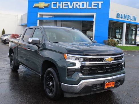 Used 2025 Chevrolet Silverado 1500 LT image 1
