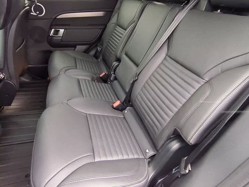 New 2026 Land Rover Discovery Limited Edition image 20