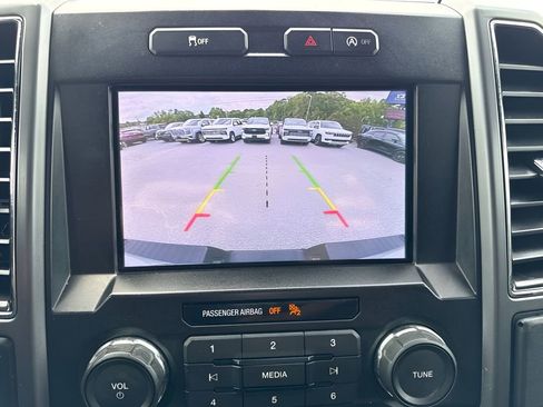 Used 2020 Ford F150 XLT w/ Equipment Group 302A Luxury AWD/4WD image 20