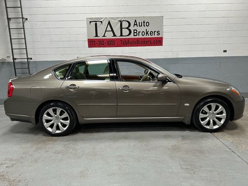 Used 2007 INFINITI M35 x w/ Technology Pkg image 2