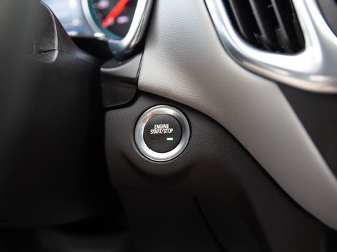 Certified 2023 Chevrolet Equinox LT w/ Driver Convenience Package image 14