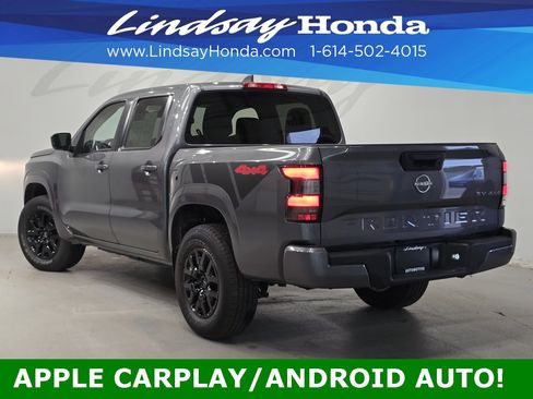 Used 2023 Nissan Frontier SV image 5