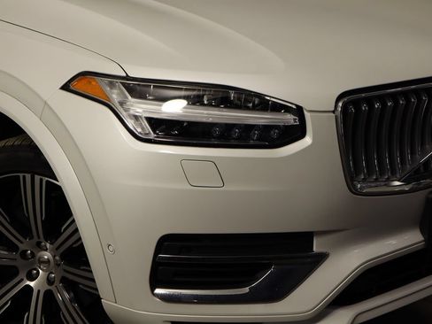 Used 2023 Volvo XC90 T8 Plus w/ Protection Package Premier AWD/4WD image 41
