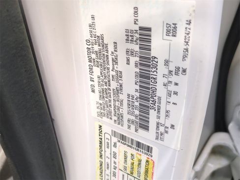 Used 2016 Ford Fusion SE w/ Equipment Group 201A image 30